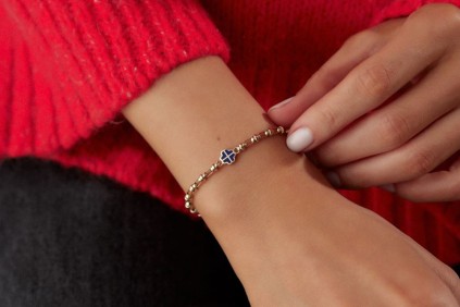 İki Renkli Mavi Ve Beyaz Yonca