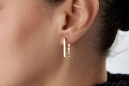 U Tasarım Halka Küpe