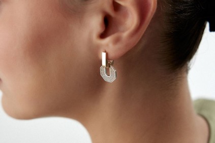 U Tasarım Taşlı Sallantı Küpe