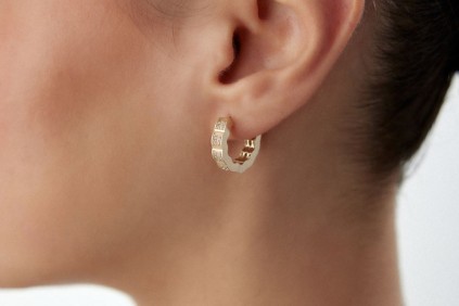 Boğumlu Halka Taşlı Küpe