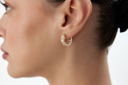 Boğumlu Halka Taşlı Küpe