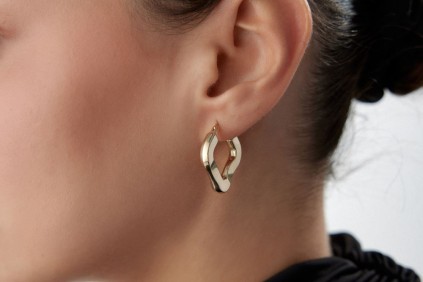 V Sade Tasarım Küpe