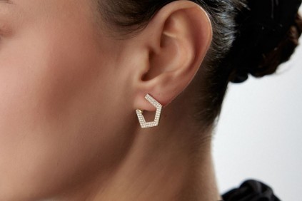 Beşgen Taşlı Küpe