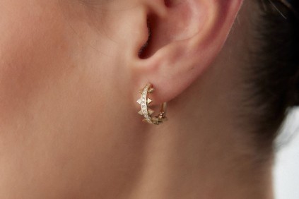 Piramit Taşlı Halka Küpe