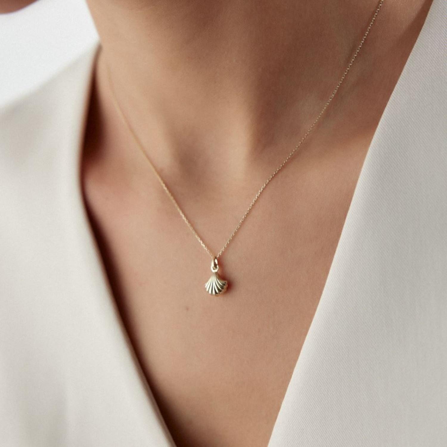 İstiridye Tasarım Kolye