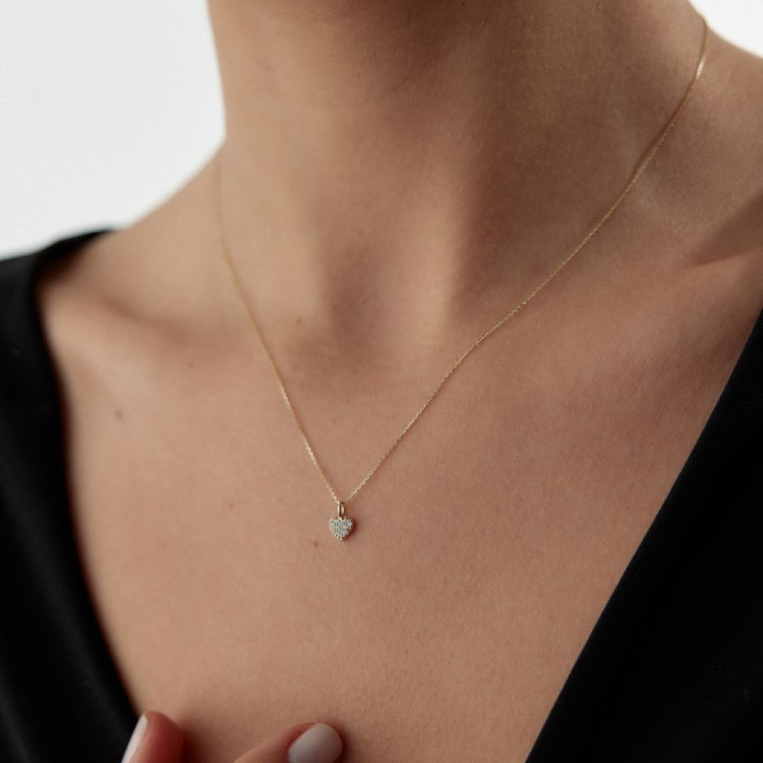 Kalp Taşlı Kolye