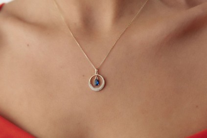 Damla Taşlı Tasarım Kolye