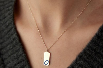 Aynalı Ve Mineli Kolye