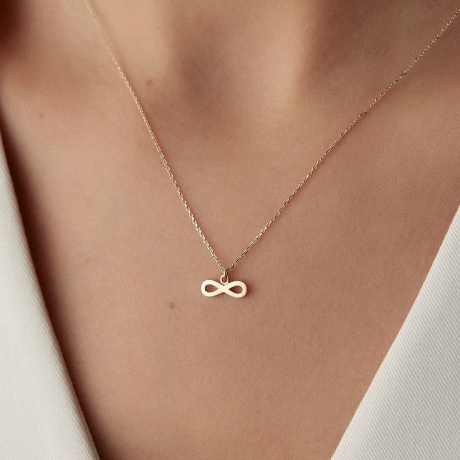 Aynalı Sonsuzluk Kolye