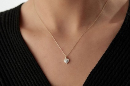 Tektaş Kalp Tasarımlı Kolye