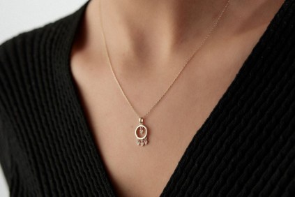 Halka Kalp Tasarımlı Kolye