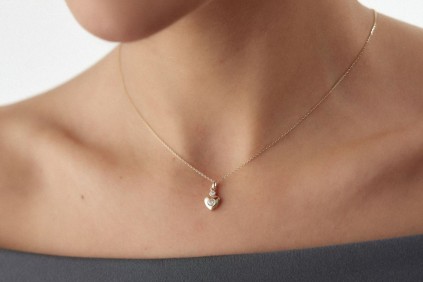 Aynalı Kalp Taşlı Kolye