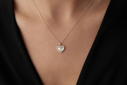 Kalp Taşlı Kolye
