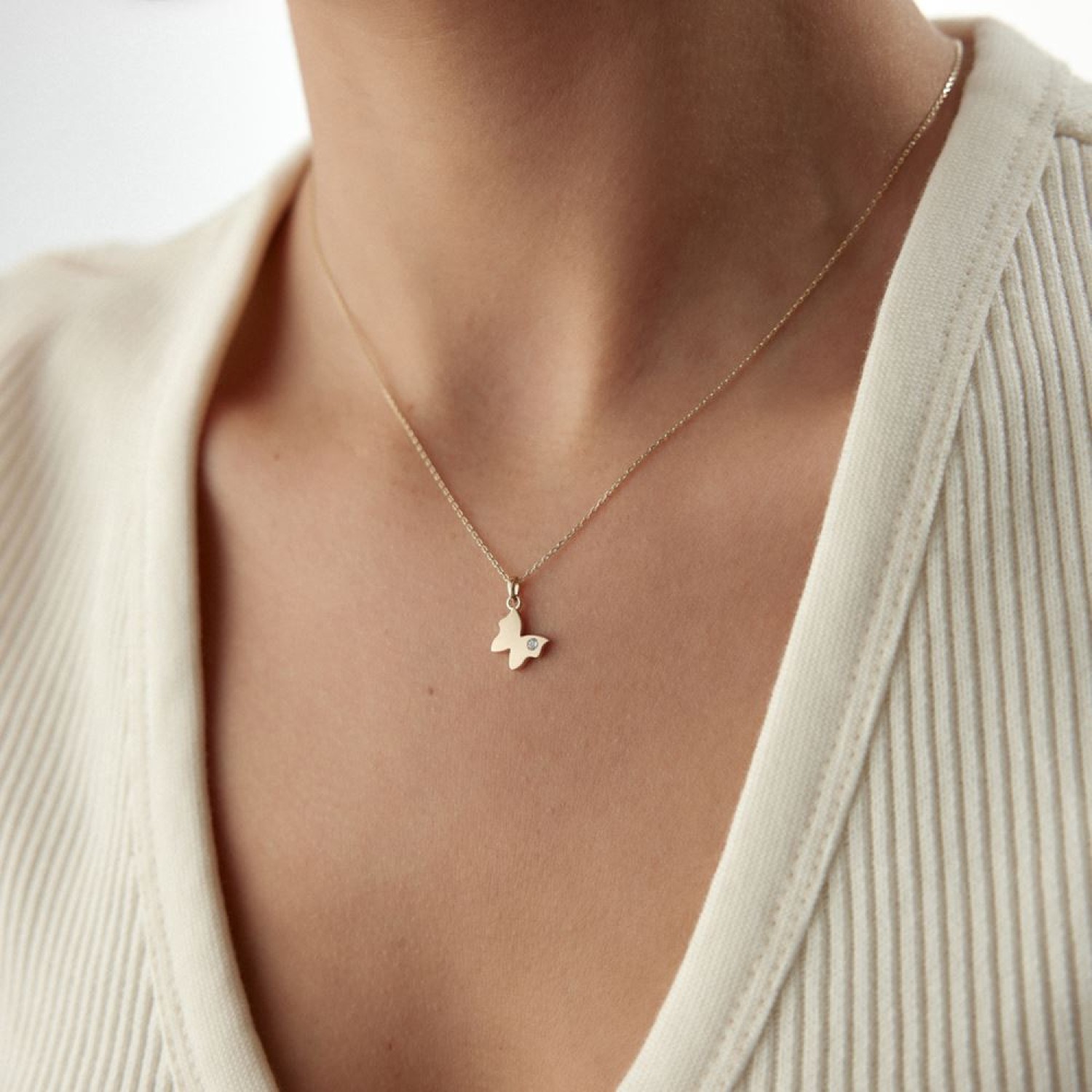 Kelebek Tasarım Kolye