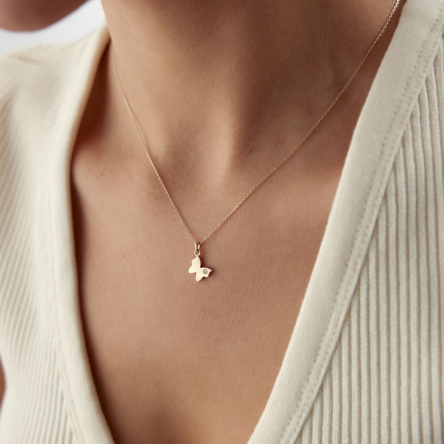 Kelebek Tasarım Kolye